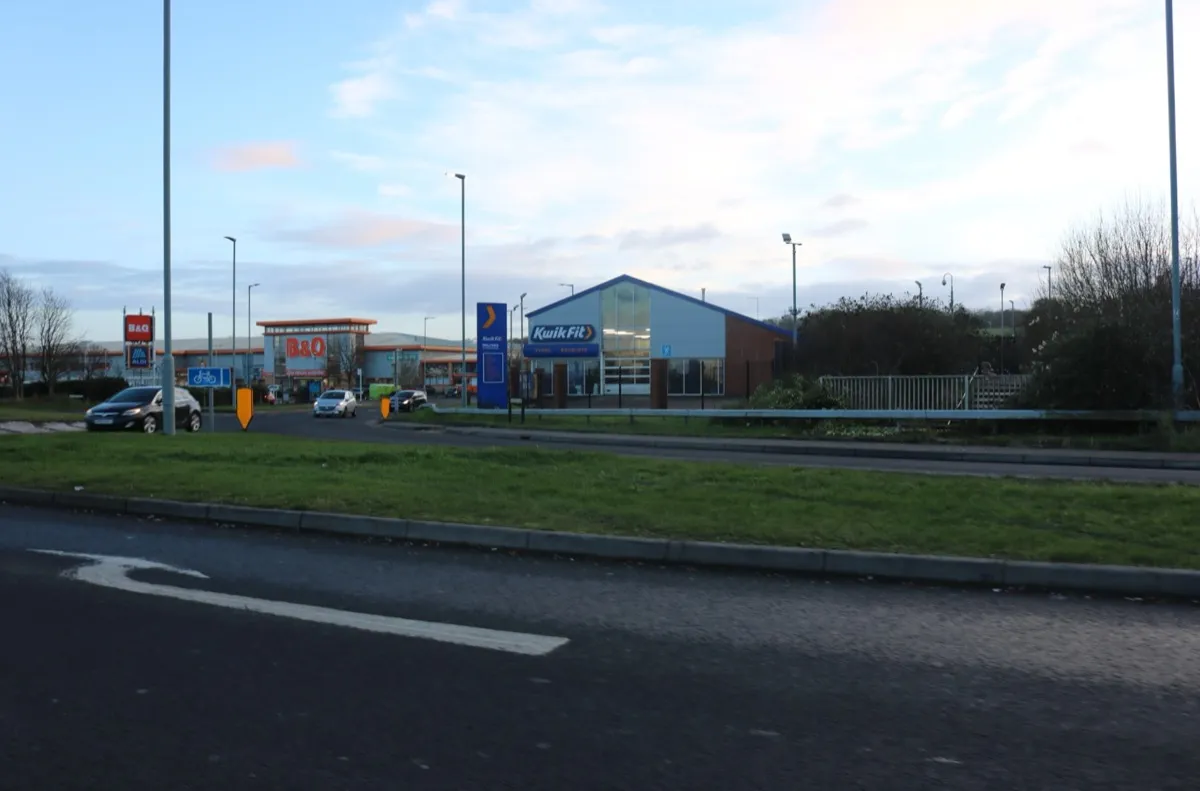 B&Q and Kwik Fit at Hatters Way Retail Park, seen from Hatters Way